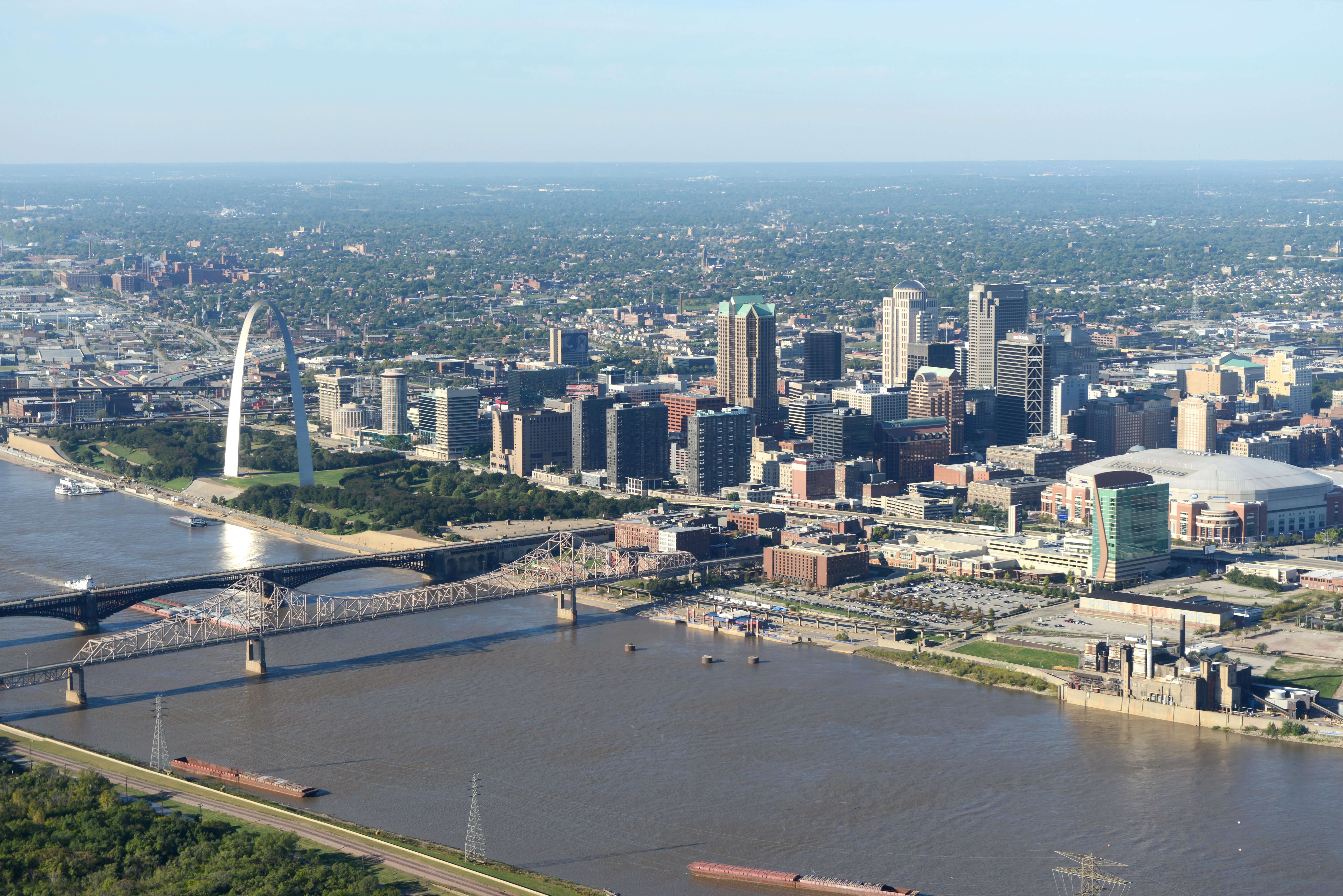 St. Louis MO aerial shot skyline and arch rx
